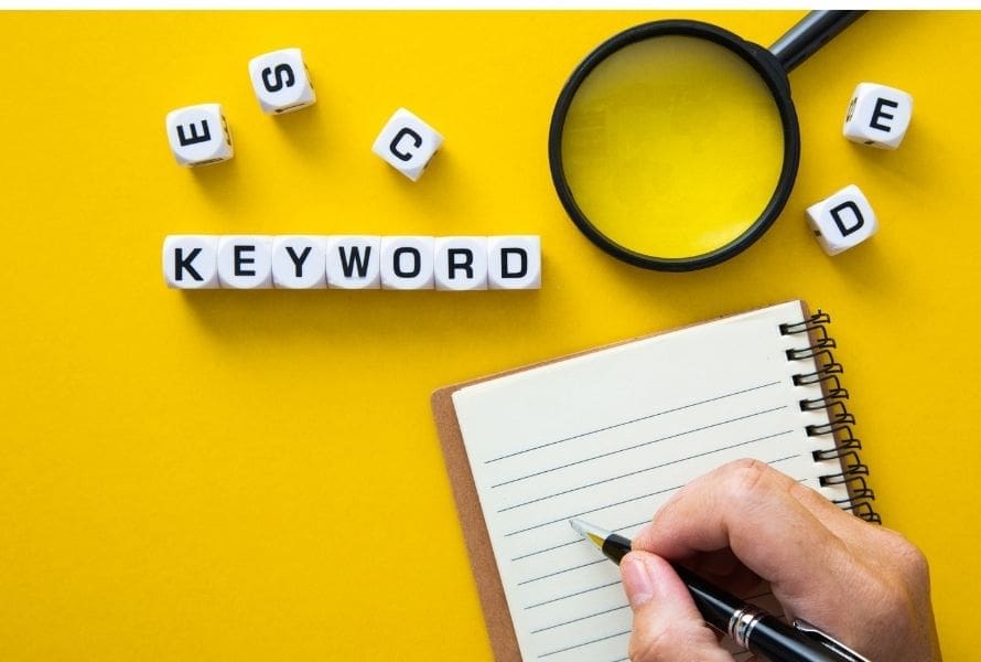  Utilize Long-Tail Keywords for Niche Services